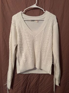 Idyllwind Cream Cable Knit V-Neck Sweater